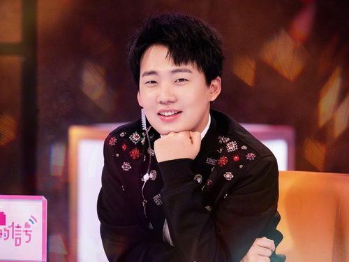 郭麒麟恋情最新爆料,神秘女友身份曝光，甜蜜互动引网友热议  第2张